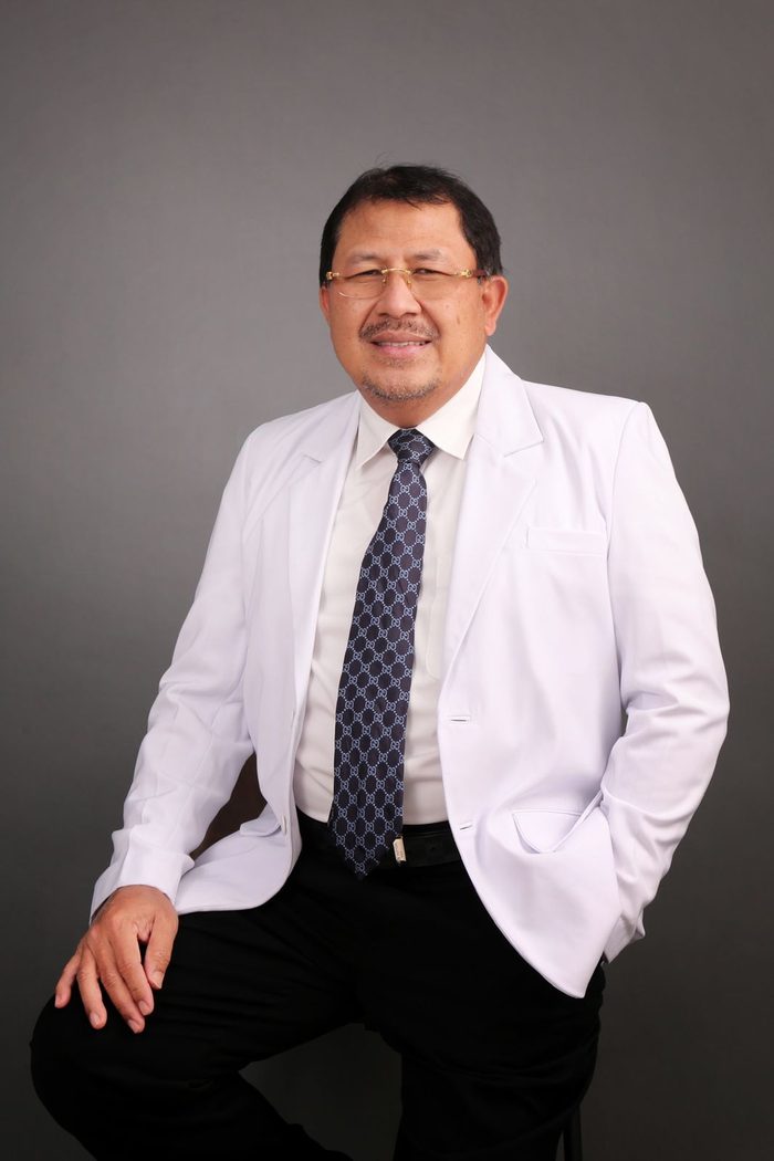 Dr. dr. Amang Surya Priyanto